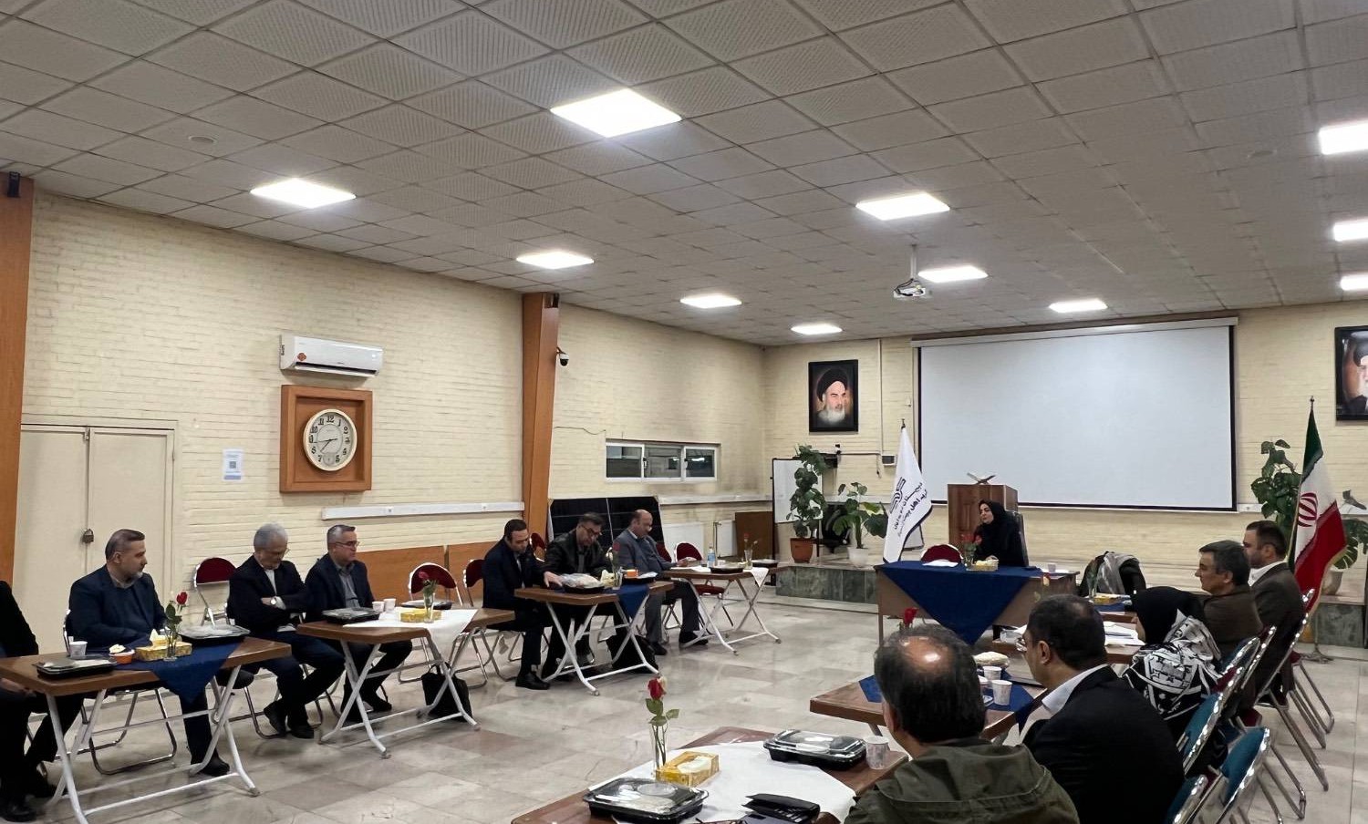 مدرسه کریمه هیات امنایی کریمه اهل بیت